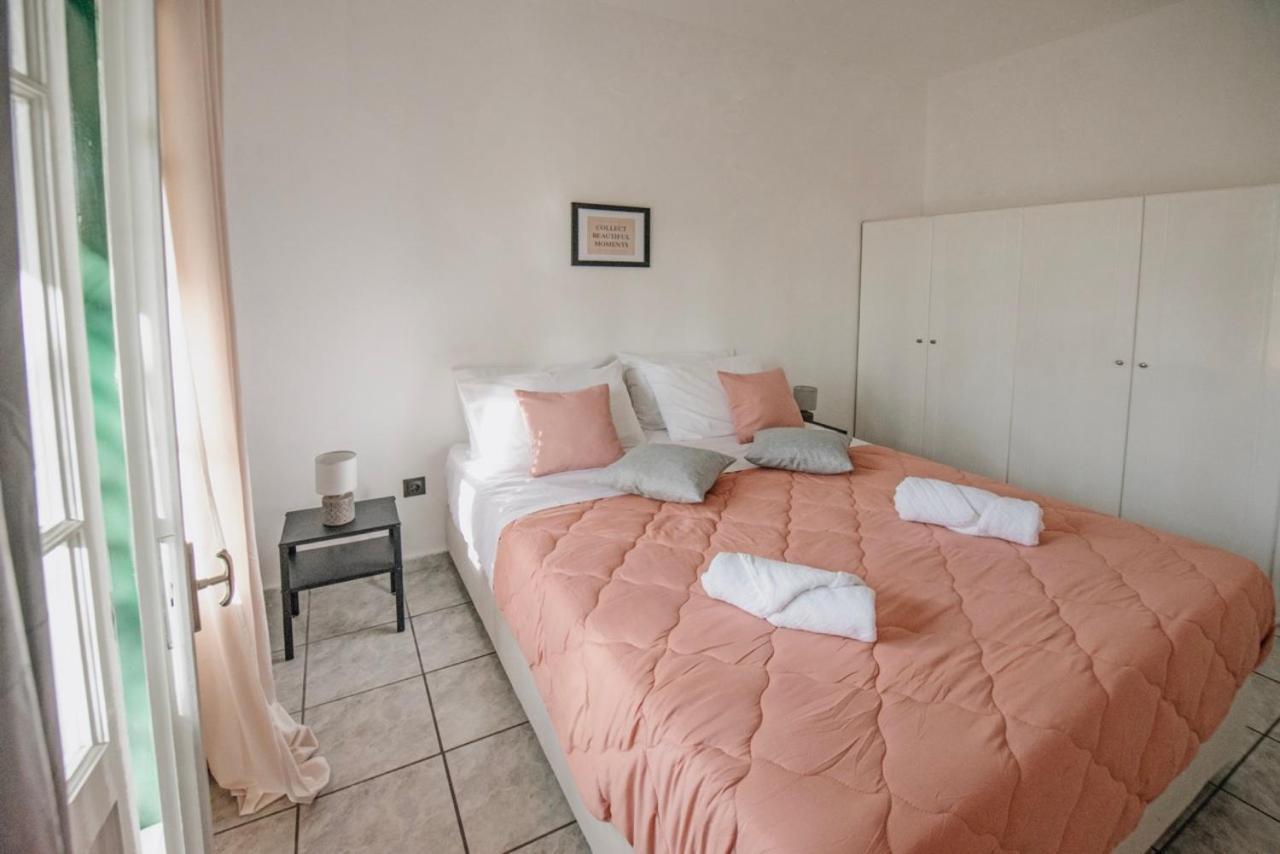 Ionian Luxury Apartments Perama (Corfu) Exterior foto